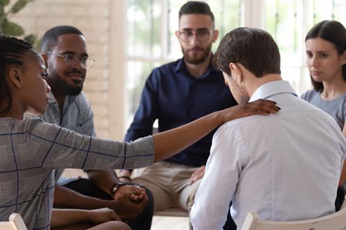 group at a heroin addiction treatment center